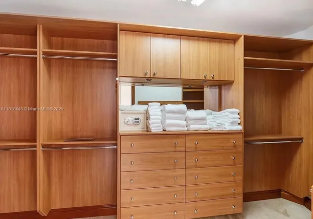 $90,000 | 432 South Hibiscus Drive, Miami Beach, FL 33139