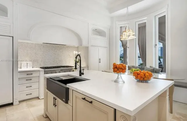 $90,000 | 432 South Hibiscus Drive, Miami Beach, FL 33139