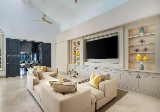 $90,000 | 432 South Hibiscus Drive, Miami Beach, FL 33139