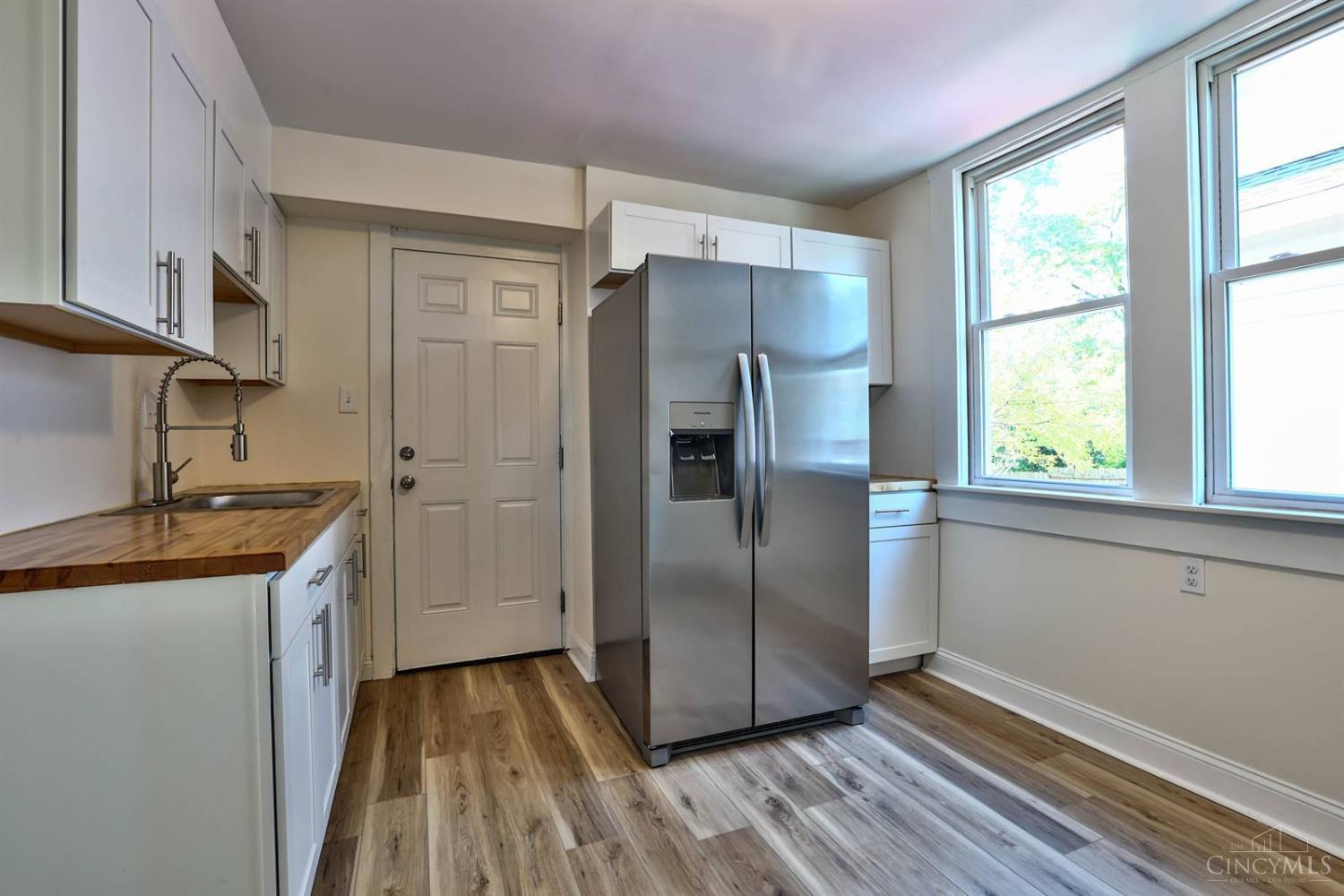 4775 Rapid Run Road Cincinnati, OH 45238 - Photo 18 of 34