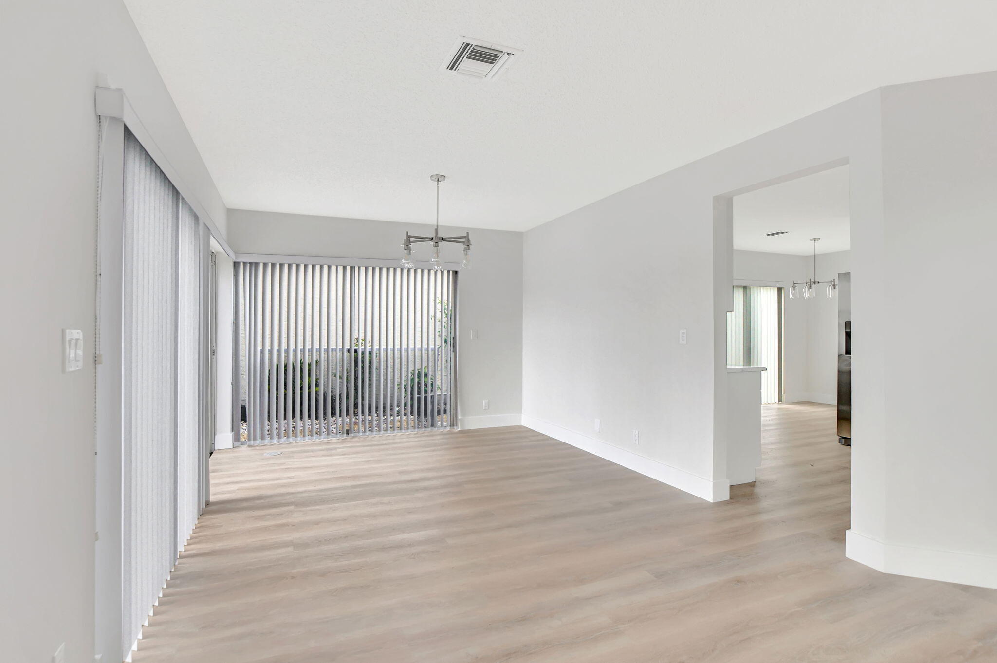 21391 Millbrook Court Boca Raton, FL 33498 - Photo 19 of 47 21-web-or-mls-DSC_1861