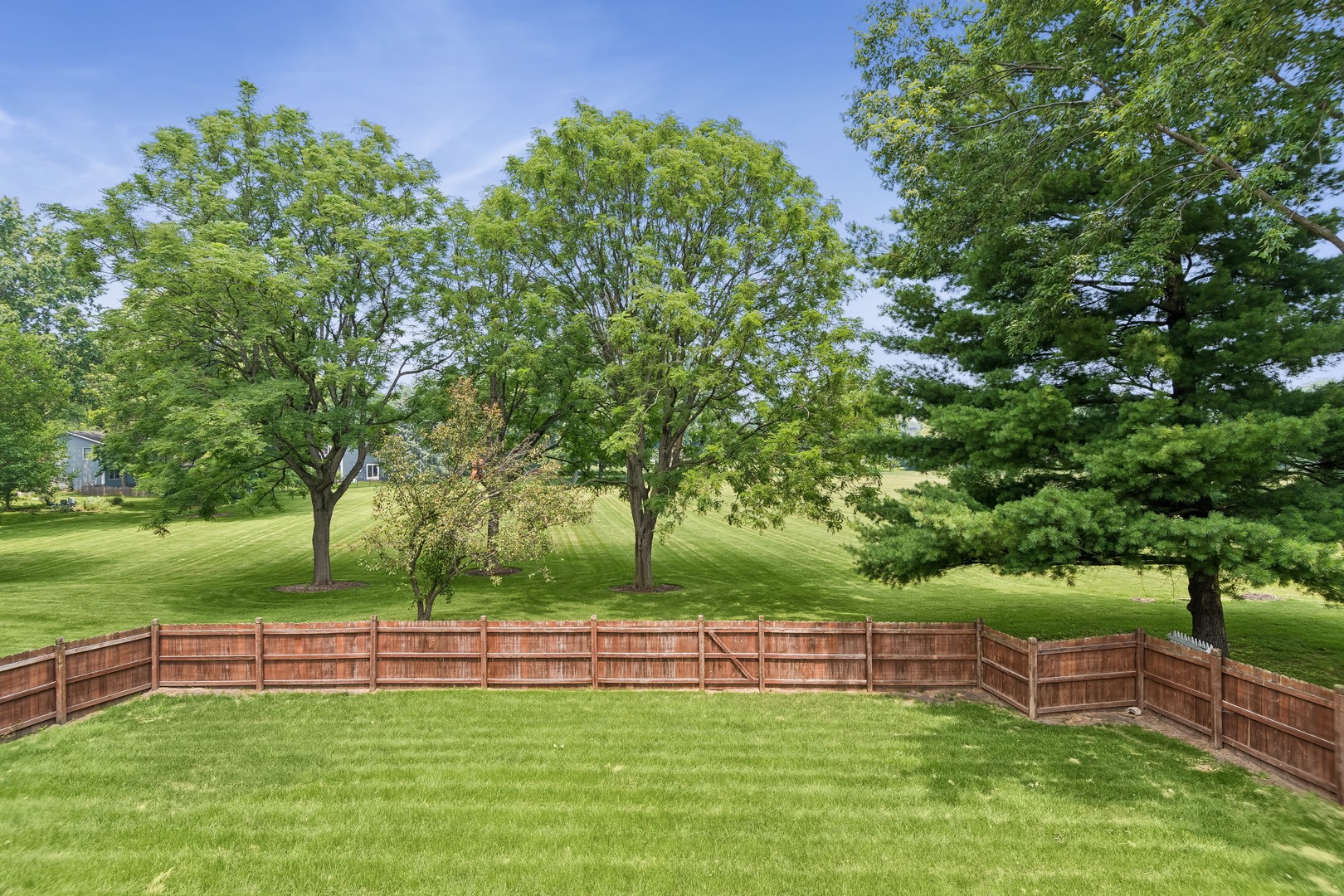 1539 Foxhill Road Naperville, IL 60563 - Photo 35 of 43 Gallery Image 35