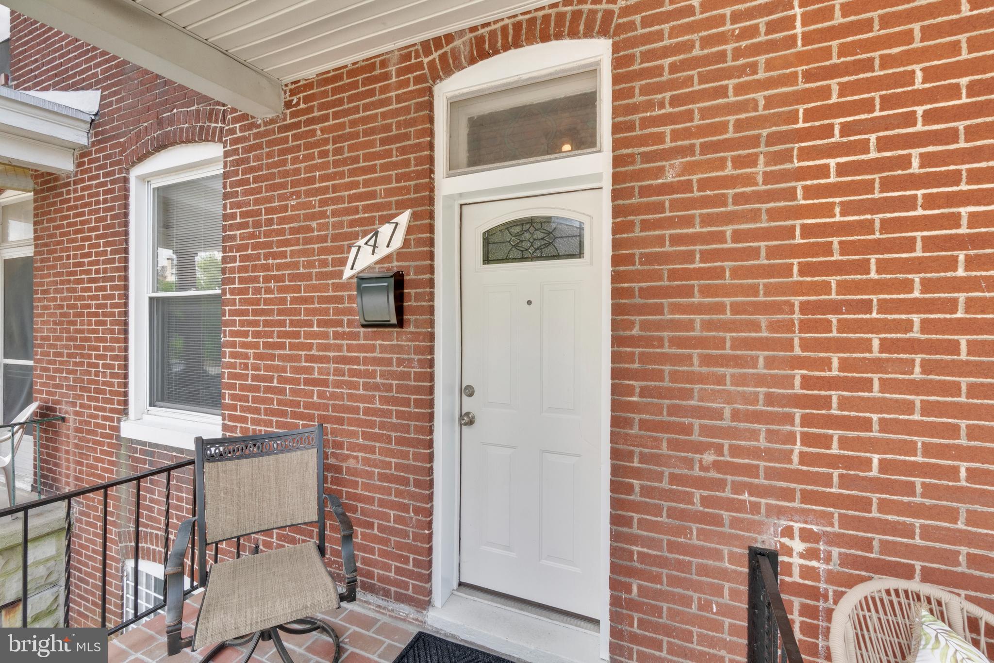 747 East 37th Street Baltimore, MD 21218 - Photo 4 of 53 a view of a brick wall