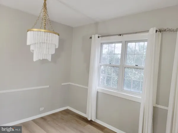 a room that has a window and a window