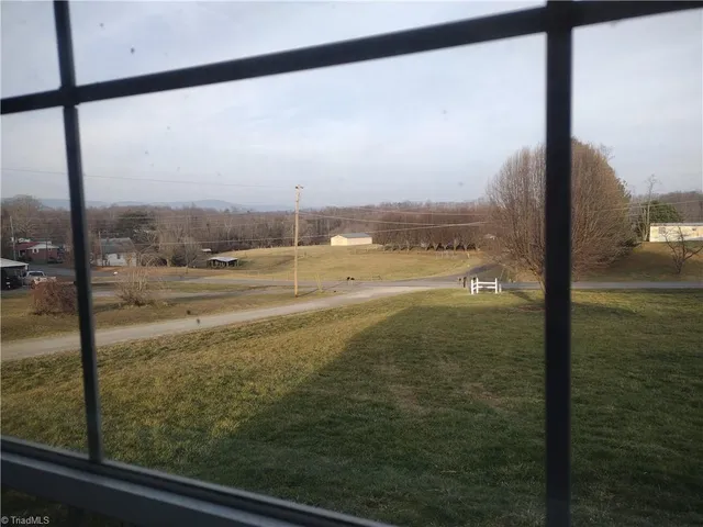 $209,900 | 125 Breezy Ridge Way, Mount Airy, NC 27030