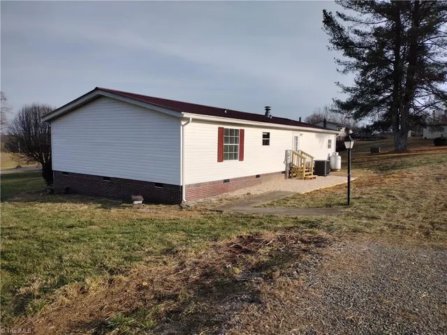 $209,900 | 125 Breezy Ridge Way, Mount Airy, NC 27030