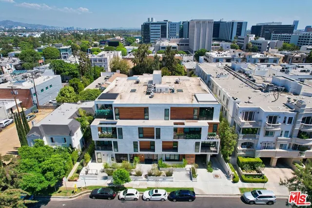 a picture of city view