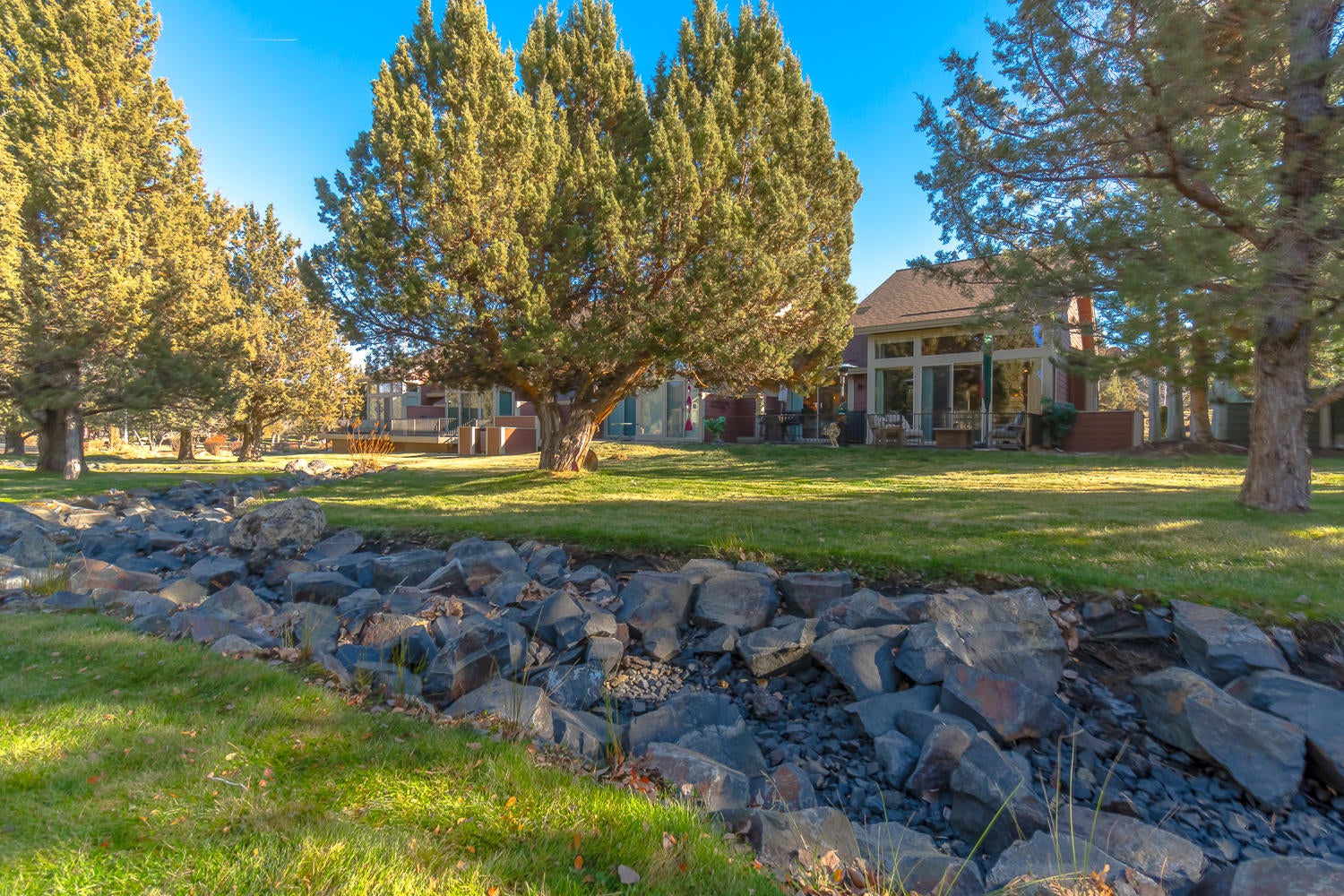 1334 Highland View Loop Redmond, OR 97756 - Photo 24 of 32 1334-118