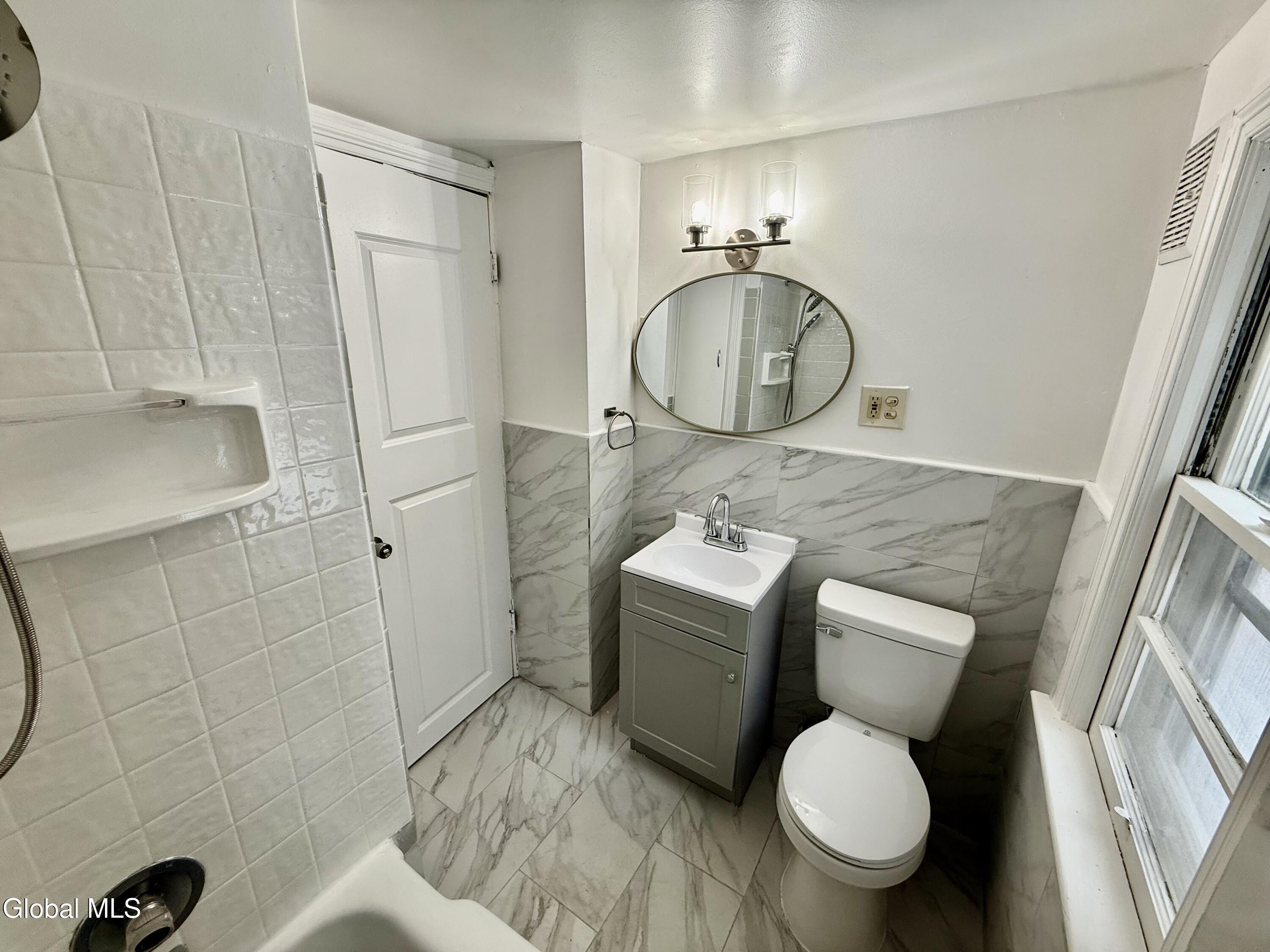 1248 Highbridge Road Rotterdam, NY 12303 - Photo 16 of 18 IMG_4160