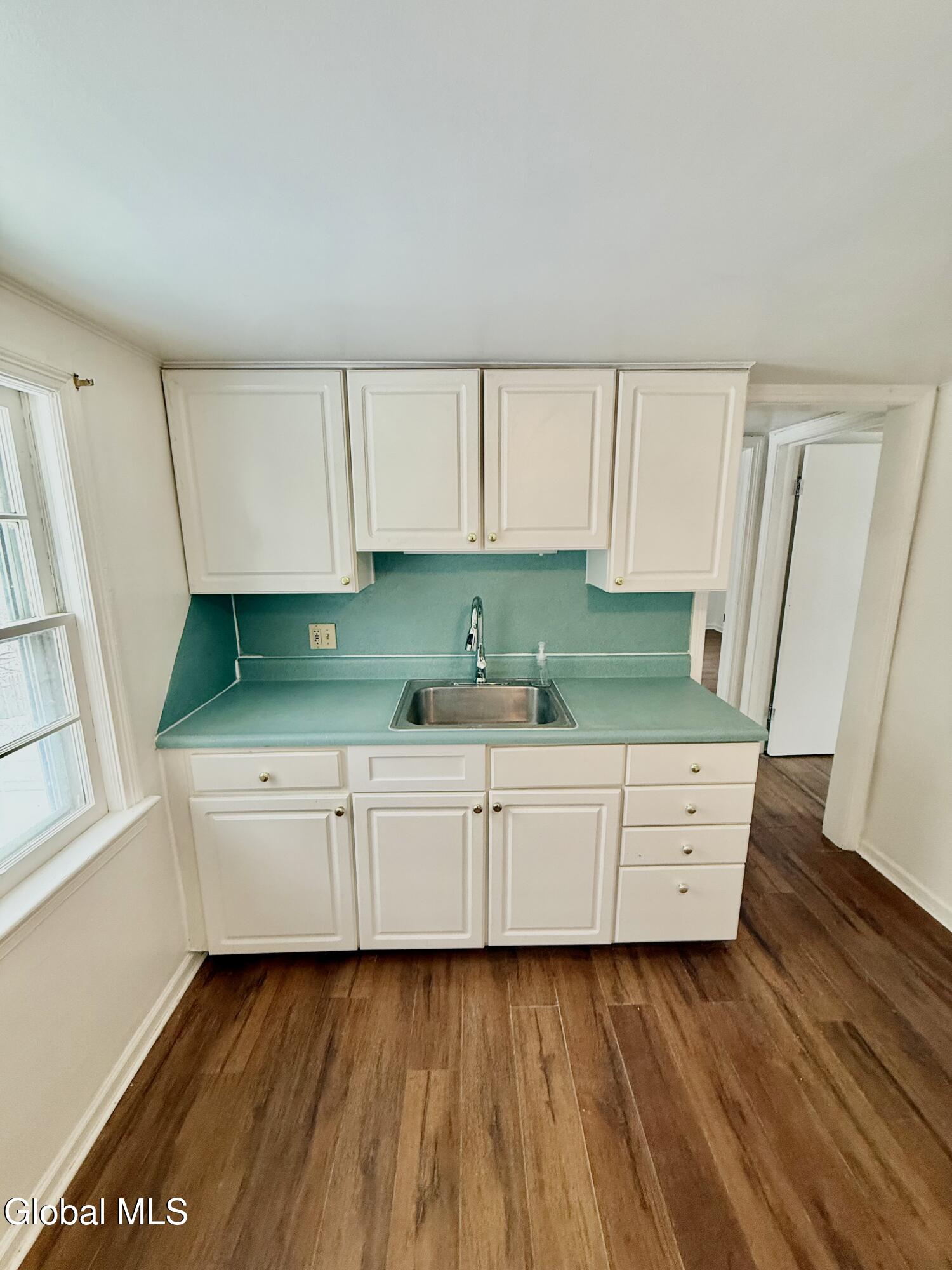 1248 Highbridge Road Rotterdam, NY 12303 - Photo 5 of 18 IMG_4169