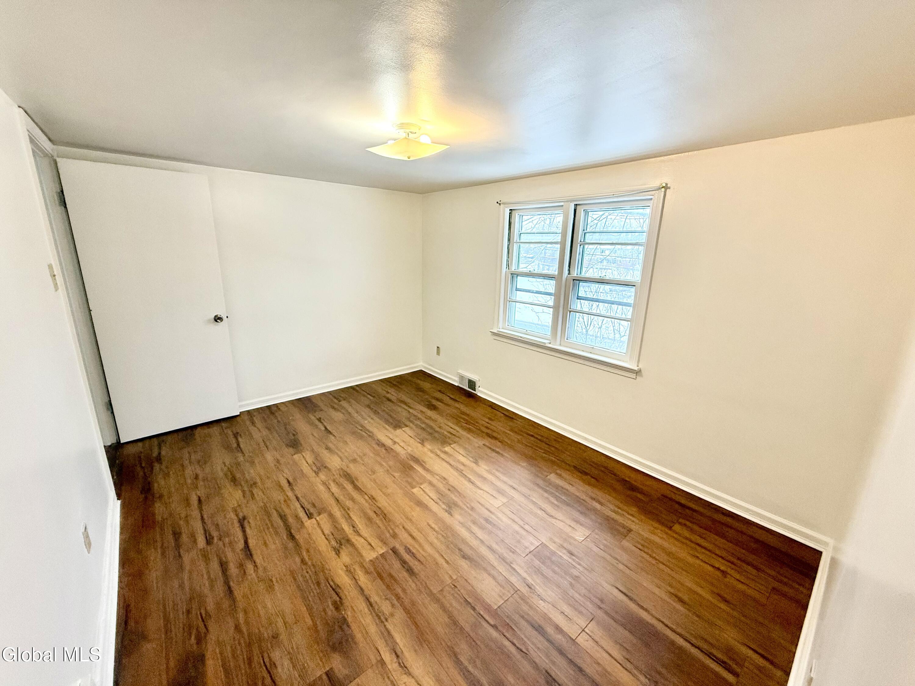 1248 Highbridge Road Rotterdam, NY 12303 - Photo 10 of 18 IMG_4163