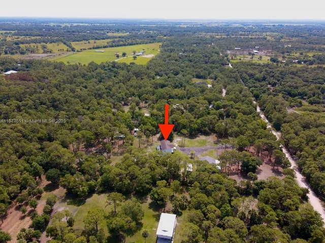 $989,000 | 25401 Southwest 86th Street, Indiantown, FL 34956