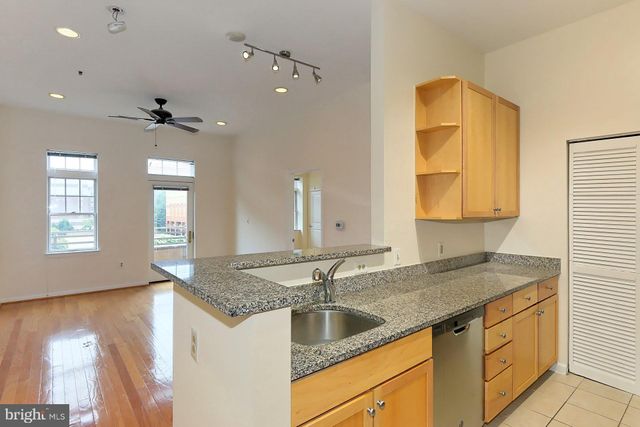 $542,000 | 309 Holland Lane, Unit 117, Alexandria, VA 22314