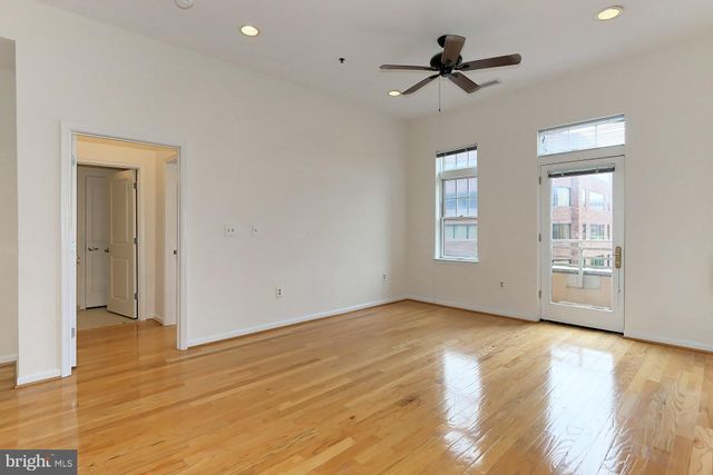 $542,000 | 309 Holland Lane, Unit 117, Alexandria, VA 22314