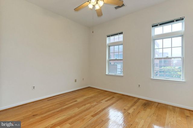 $542,000 | 309 Holland Lane, Unit 117, Alexandria, VA 22314