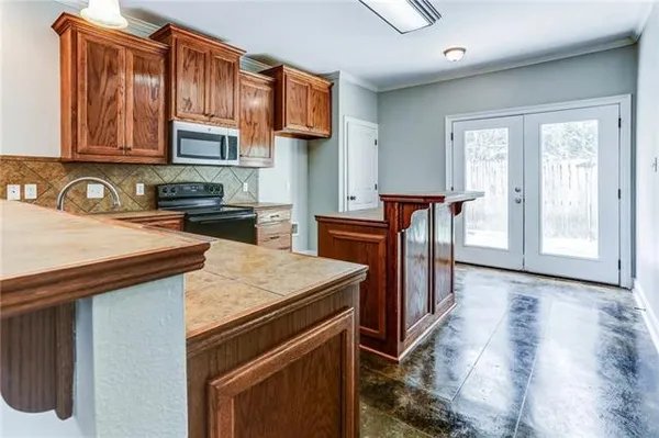 $1,650 | 12318 Village Maison Drive, Walker, LA 70785
