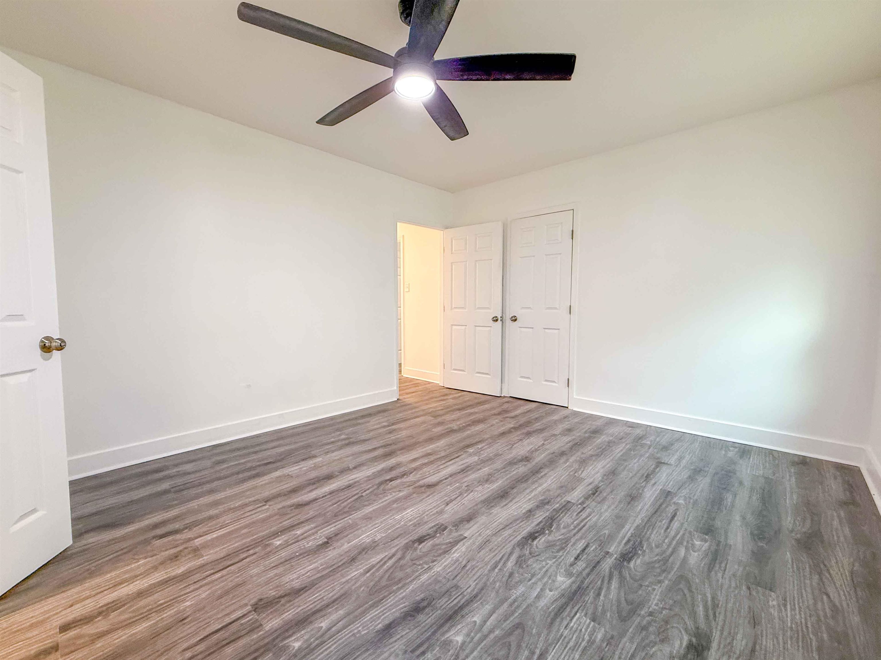 2582 James Road Memphis, TN 38127 - Photo 8 of 36 wooden floor in an empty room