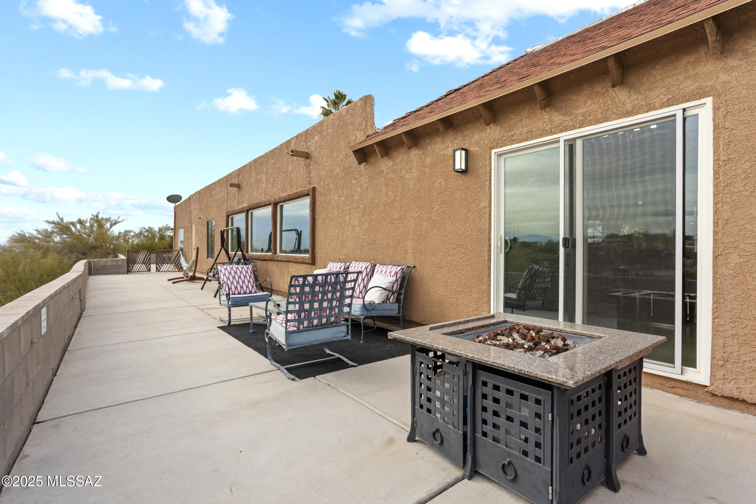1061 West Roller Coaster Road Tucson, AZ 85704 - Photo 10 of 50 Gallery Image 10
