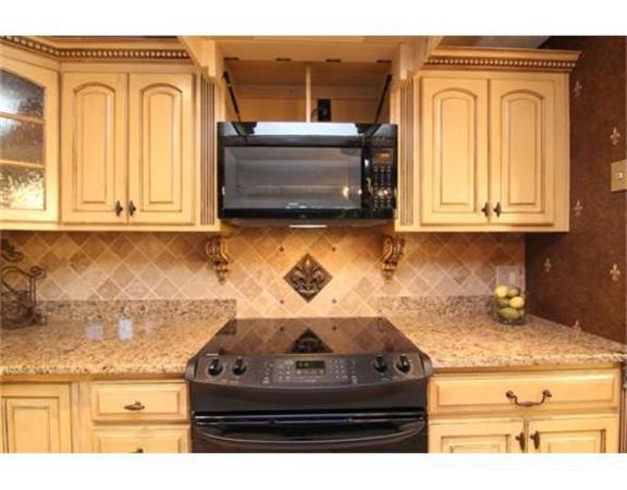 1 Herold Road Peabody, MA 01960 - Photo 6 of 30 Gallery Image 6