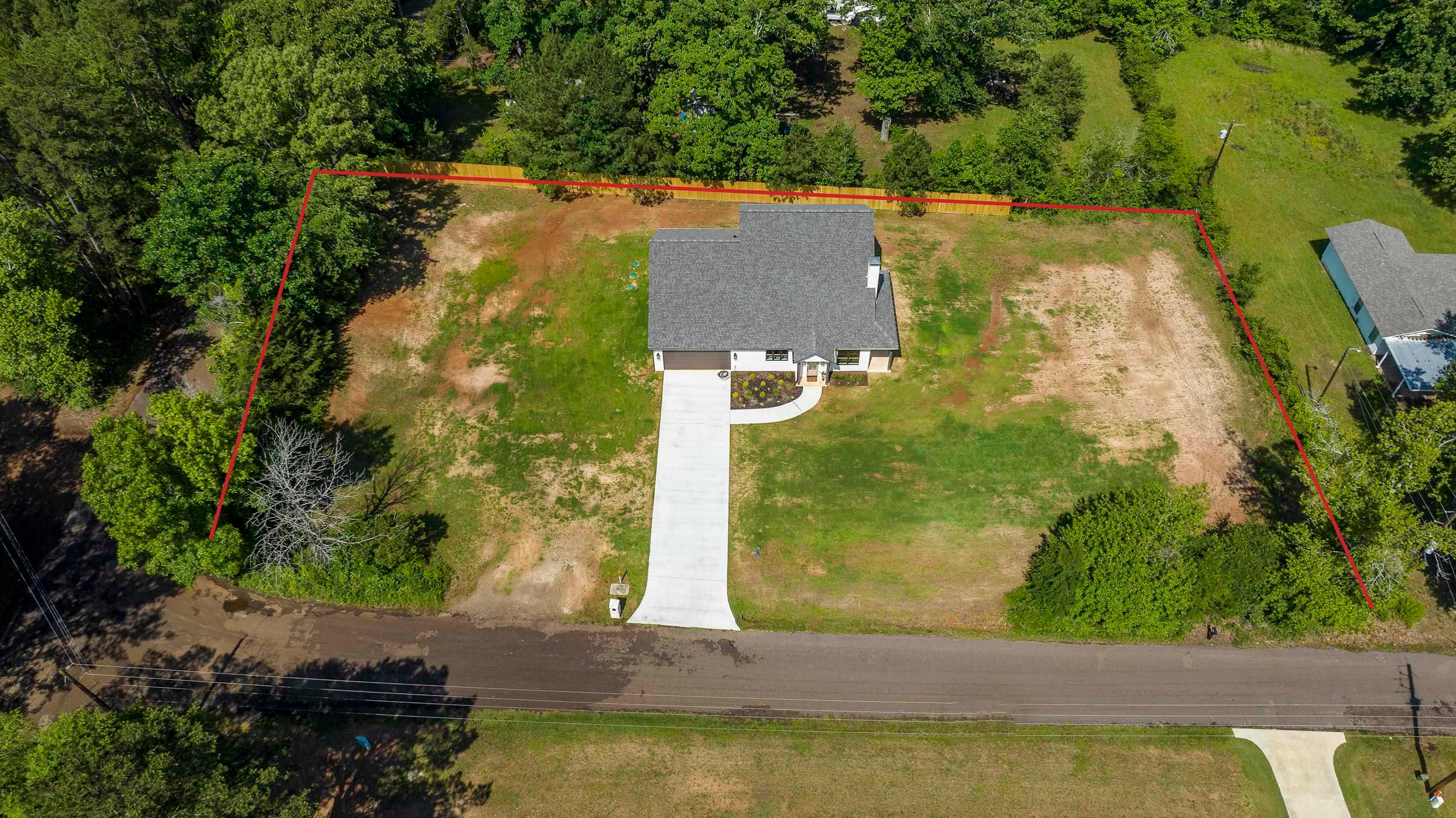 115 Thyme Road Diana, TX 75640 - Photo 3 of 42 Gallery Image 3