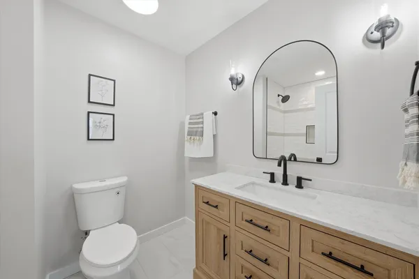 $649,900 | 6S656 Avon Court, Naperville, IL 60540