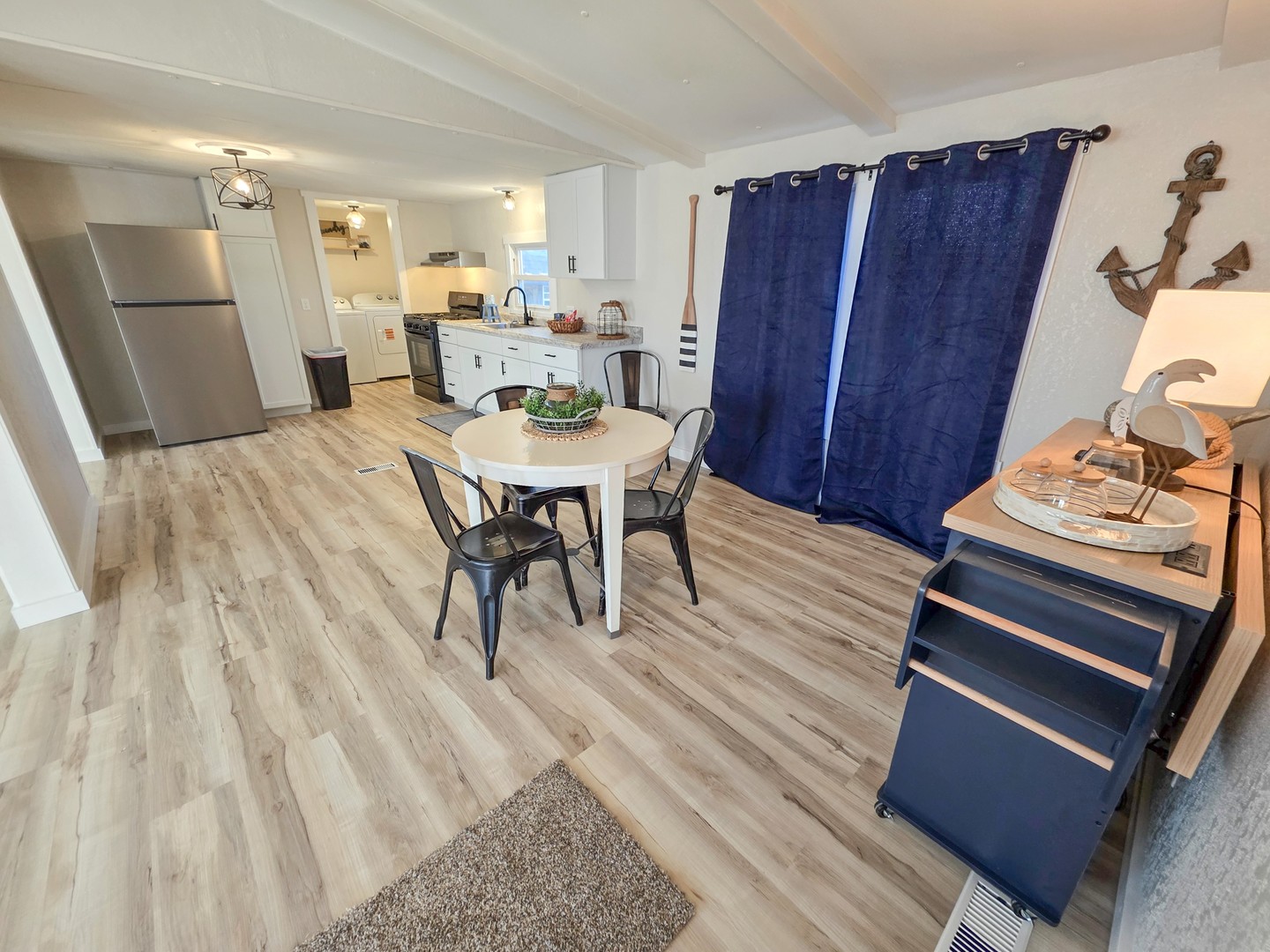 1060 West 5th Street Flora, IL 62839 - Photo 4 of 71