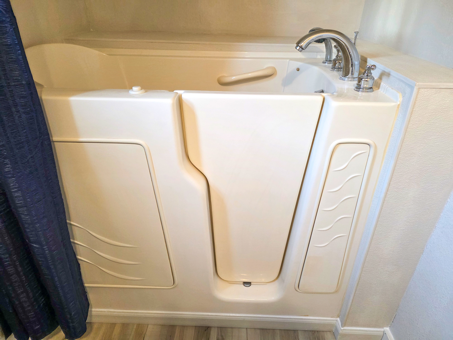 1060 West 5th Street Flora, IL 62839 - Photo 49 of 71