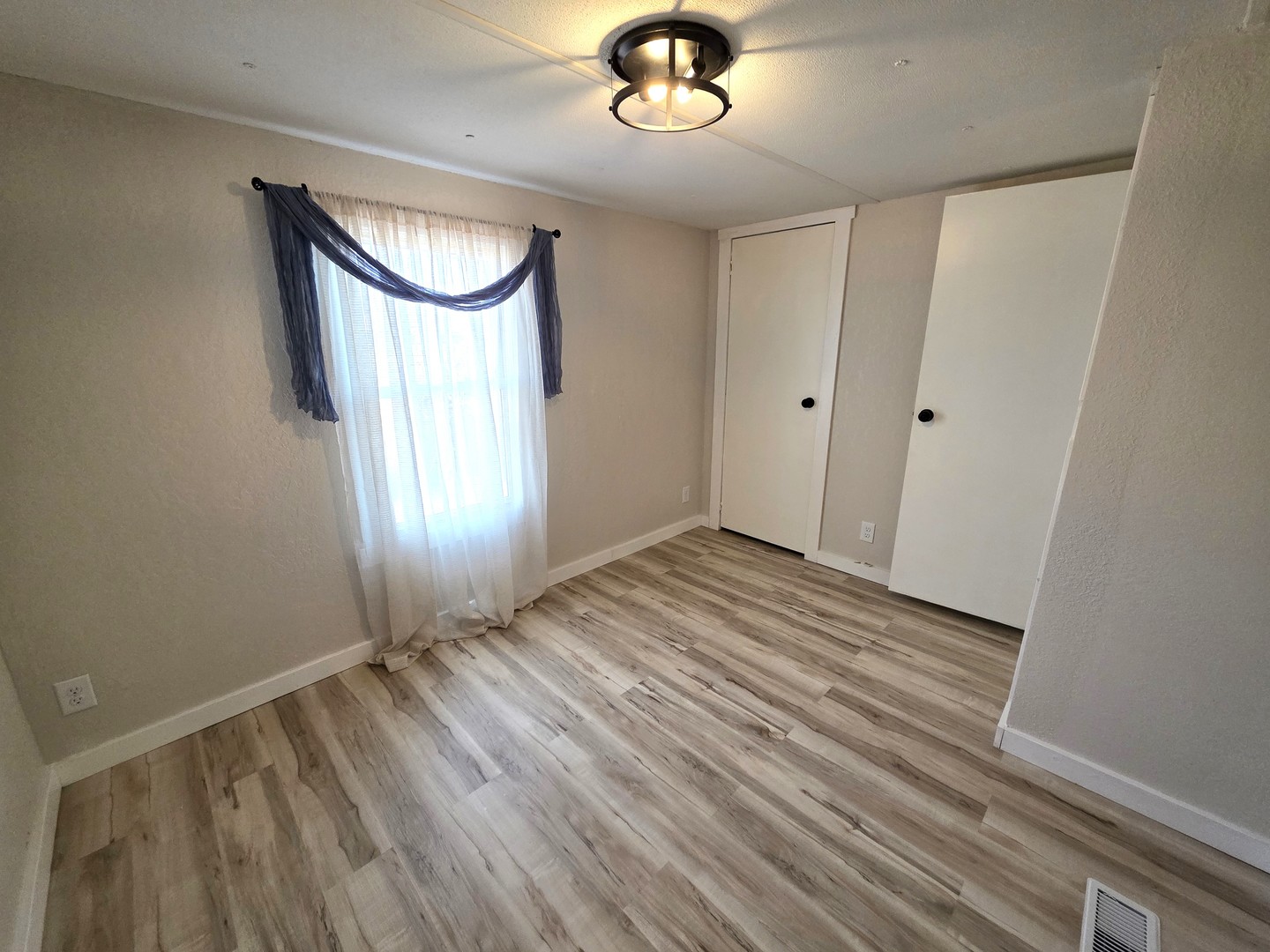 1060 West 5th Street Flora, IL 62839 - Photo 57 of 71