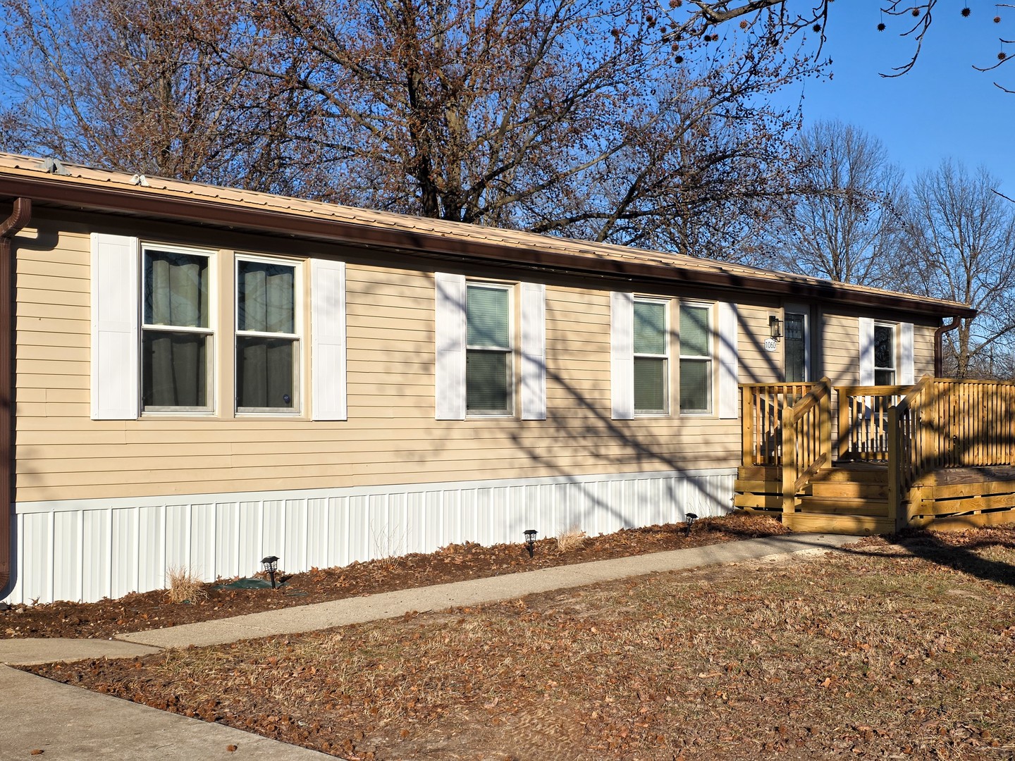 1060 West 5th Street Flora, IL 62839 - Photo 9 of 71