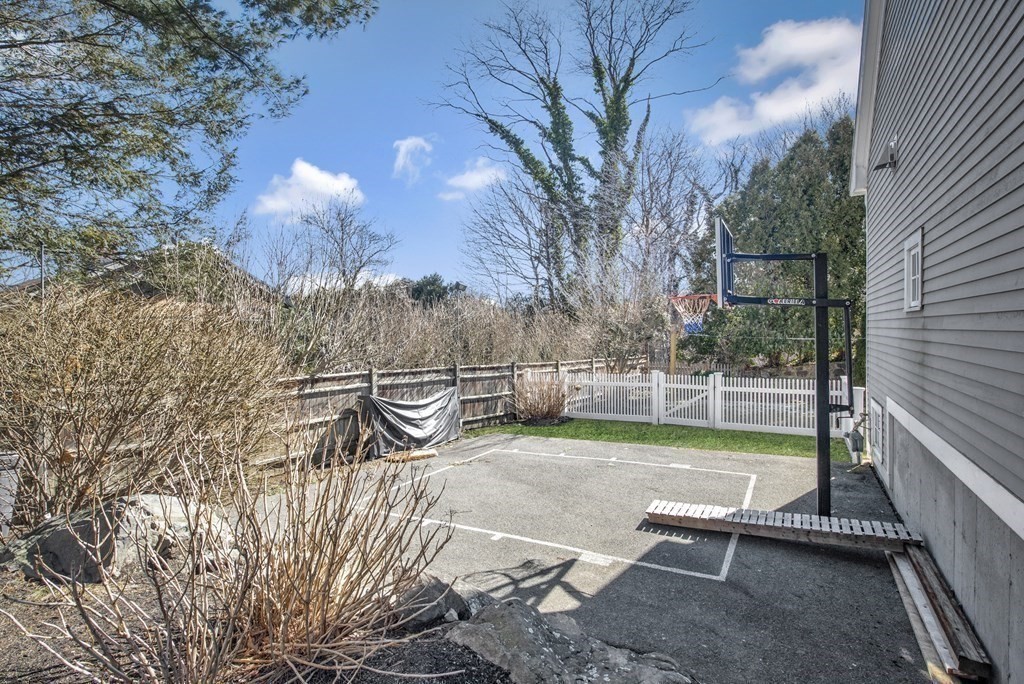 19 Gerald Road Marblehead, MA 01945 - Photo 41 of 42