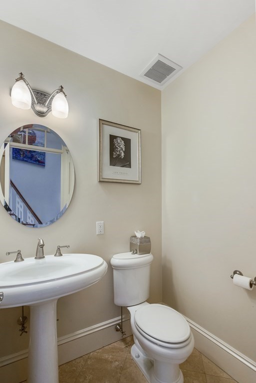 19 Gerald Road Marblehead, MA 01945 - Photo 6 of 42