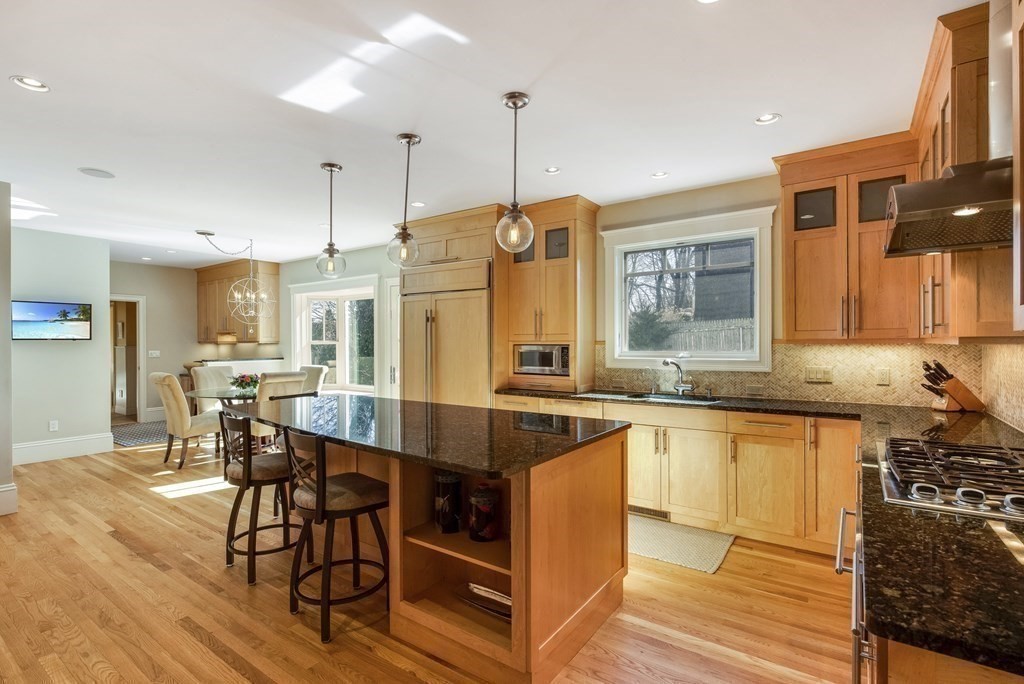 19 Gerald Road Marblehead, MA 01945 - Photo 9 of 42