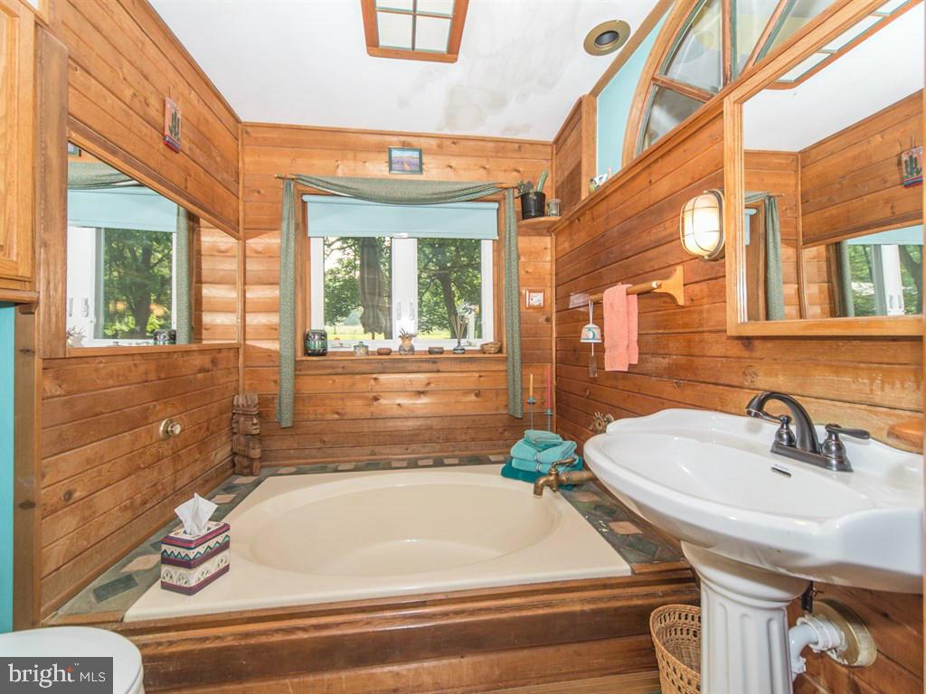 84 Eden Road Quarryville, PA 17566 - Photo 23 of 35 Gallery Image 23