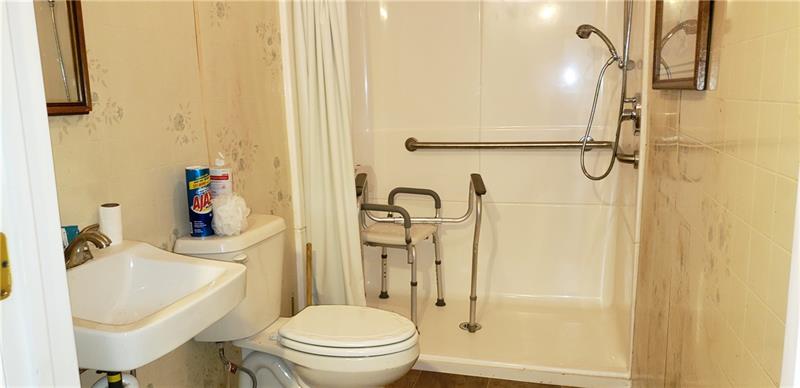 722 Tarrtown Road Adrian, PA 16210 - Photo 8 of 14