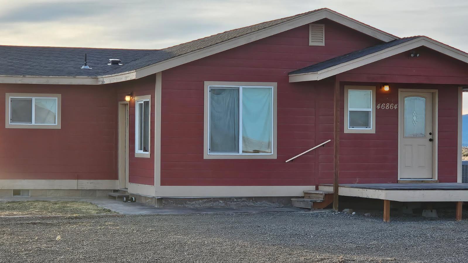 46864 Tucker Road Christmas Valley, OR 97641 - Photo 3 of 39 Tucker CU Front