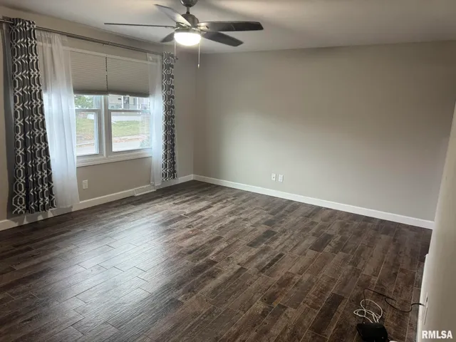 $1,500 | 1728 Taylor Street, Davenport, IA 52804