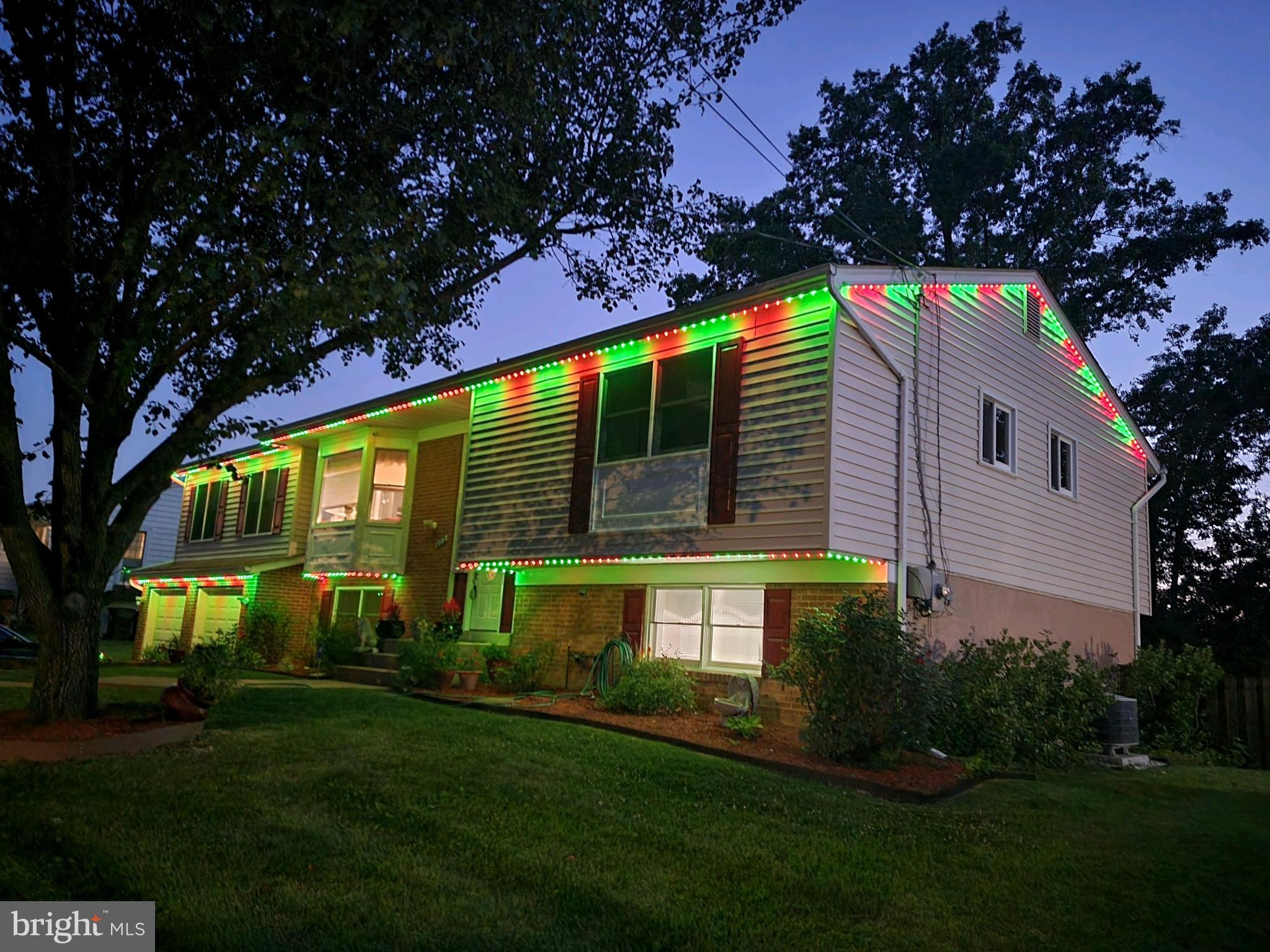 6012 Jennings Lane Springfield, VA 22150 - Photo 44 of 45 Permanent Holiday Programmable Lights!