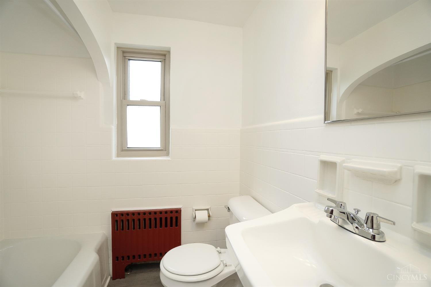 5610 Vogel Road Cincinnati, OH 45239 - Photo 28 of 39