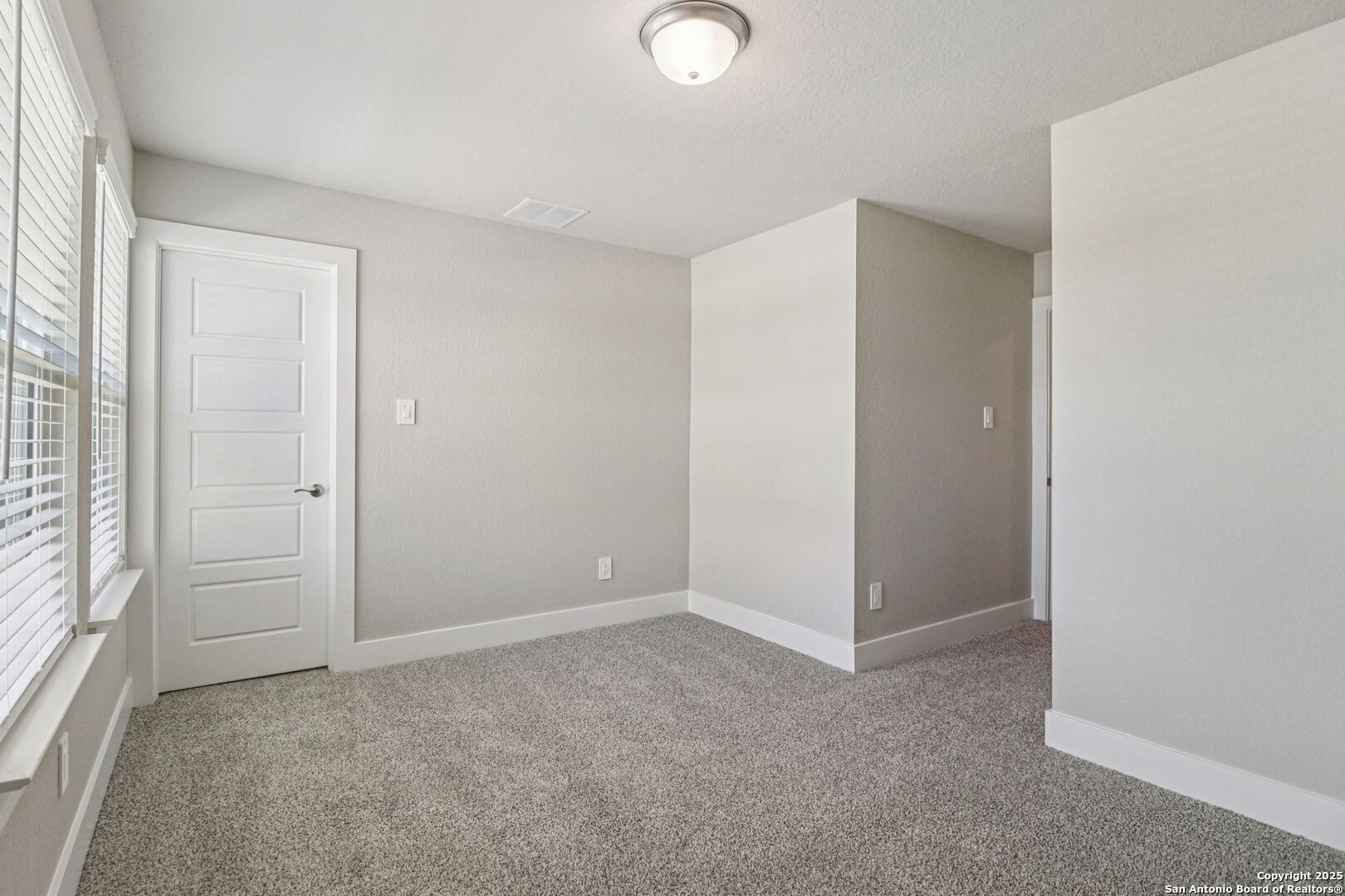 12602 Winding Butte Schertz, TX 78154 - Photo 34 of 46 a view of an empty room