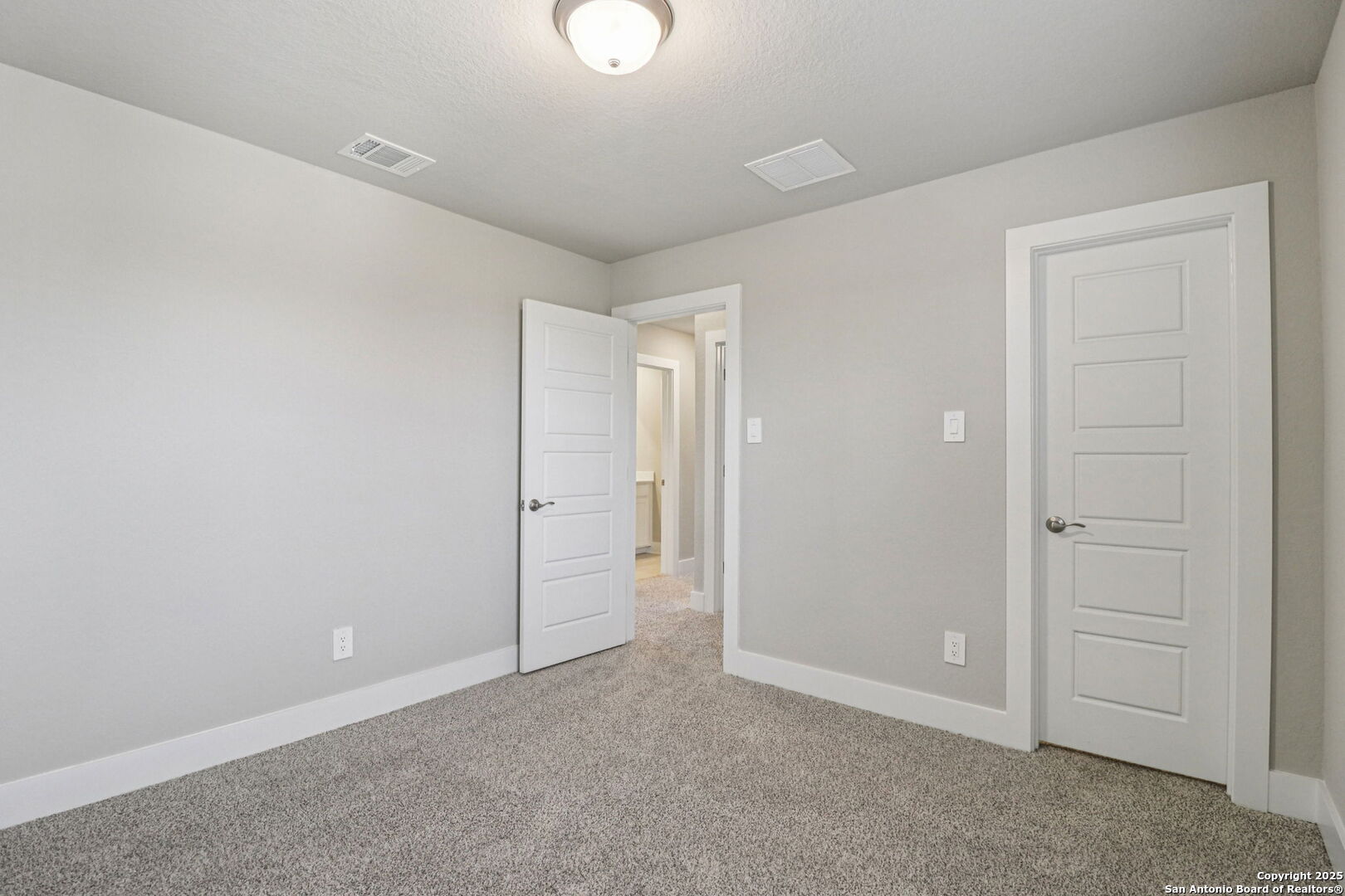 12602 Winding Butte Schertz, TX 78154 - Photo 38 of 46 an empty room with closet area