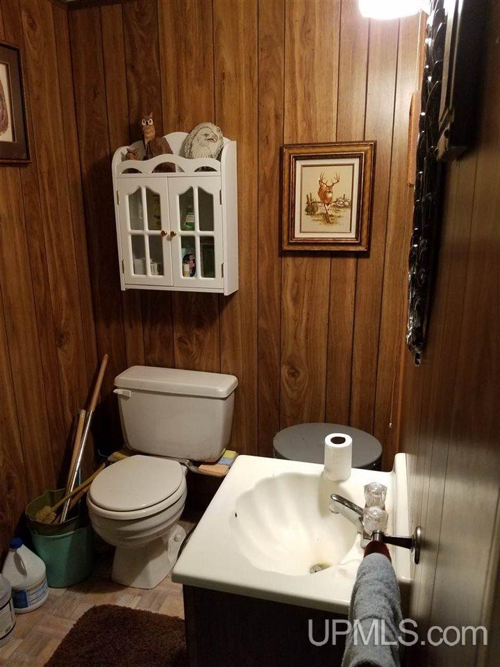 21560 Beaufort Road West Michigamme, MI 49861 - Photo 10 of 14