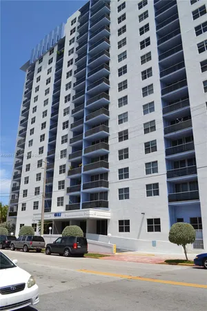 $3,400 | 401 69th Street, Unit 1013, Miami Beach, FL 33141