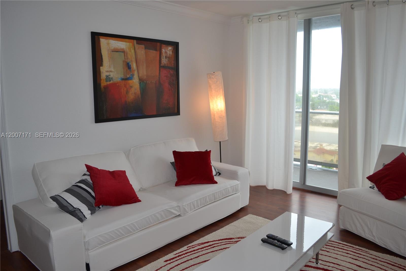 401 69th Street, Unit 1013 Miami Beach, FL 33141 - Photo 2 of 18