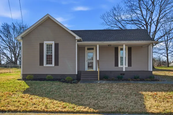 $250,000 | 204 Winters Street, Adams, TN 37010