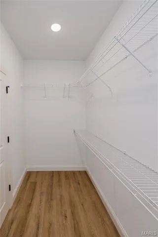 $640,300 | 5333 Tesson Court, St. Louis, MO 63128