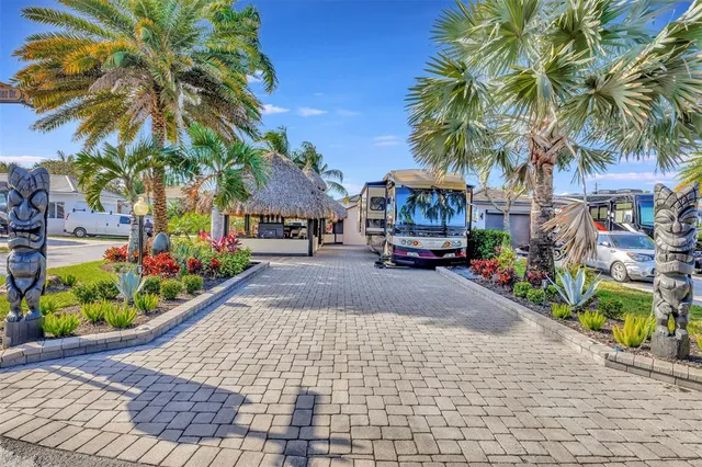 $595,000 | 291 North Cortez Drive, Unit 291, Margate, FL 33068