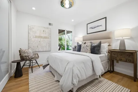 $1,999,000 | 572 Seahorse Lane, Redwood Shores, CA 94065