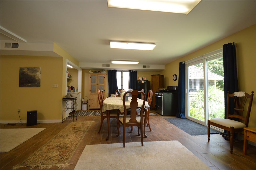 1028 East Main Road Portsmouth, RI 02871 - Photo 28 of 39