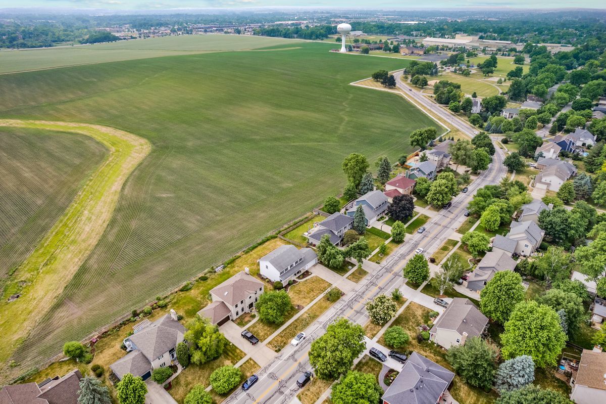 753 Millview Drive Batavia, IL 60510 - Photo 29 of 30 an aerial view of ocean with residential house with outdoor space