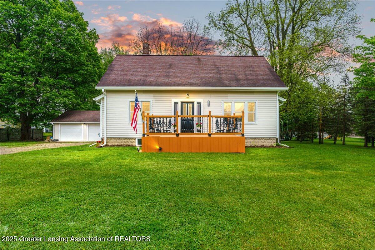 1614 Gunn Road Holt, MI 48842 - Photo 2 of 34 1.1 Acres